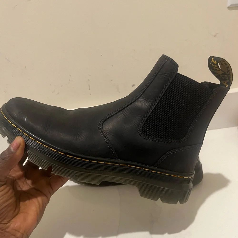 Doc Martens Embury Boots Size 9 M Size 10‎ L